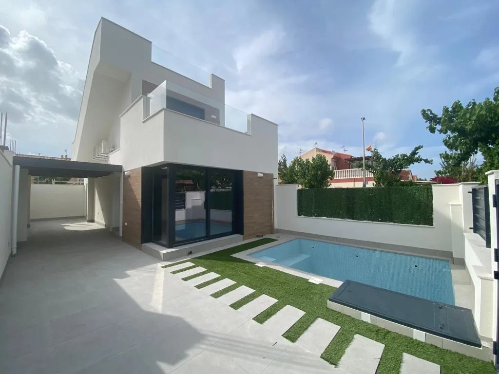 Villas exclusivas a poca distancia de la playa.