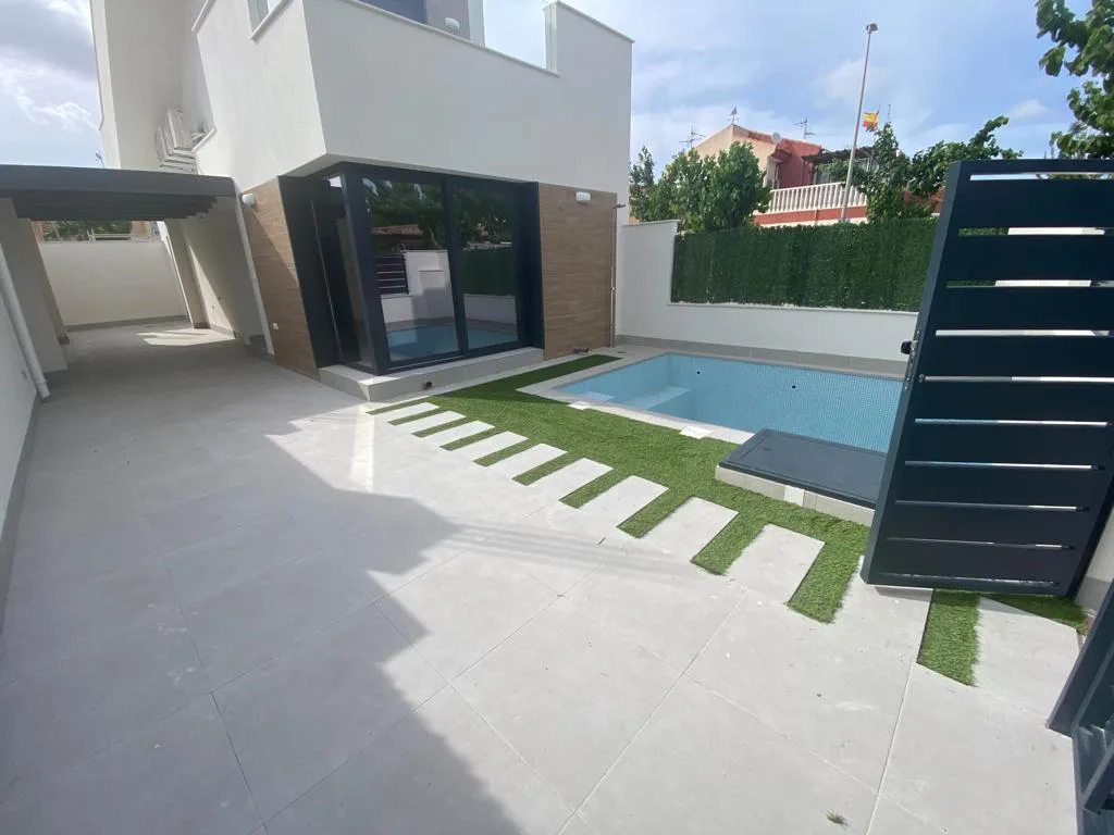 Villas exclusivas a poca distancia de la playa.