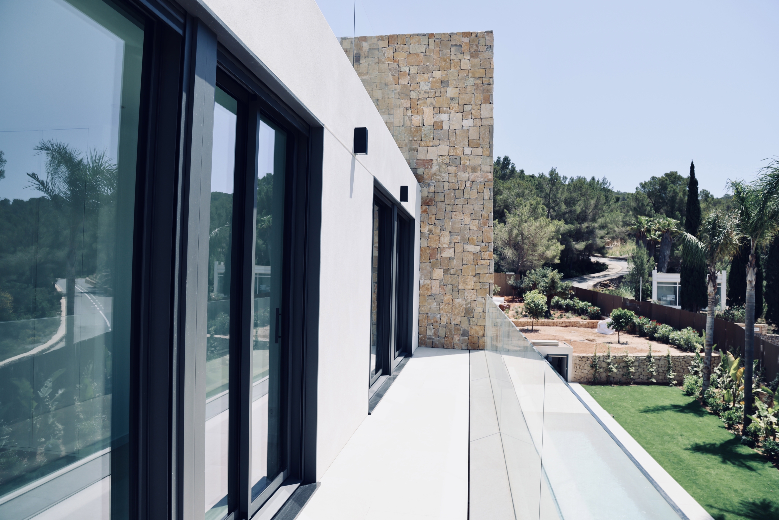 Villa Ibiza - investeren in vastgoed in ibiza. tomas fem casas - betrouwbare makelaar in spanje