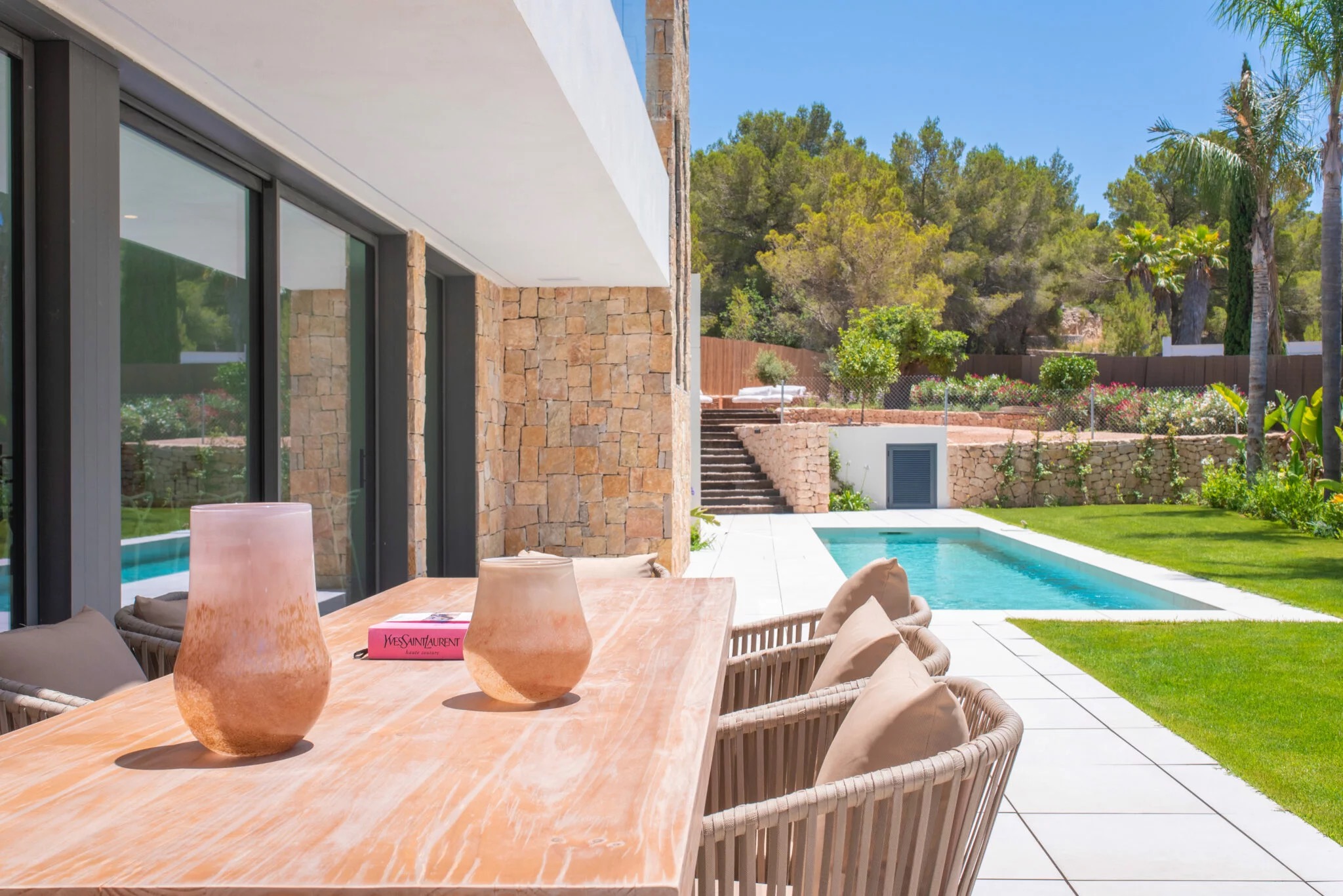 Villa Ibiza - investeren in vastgoed in ibiza. tomas fem casas - betrouwbare makelaar in spanje