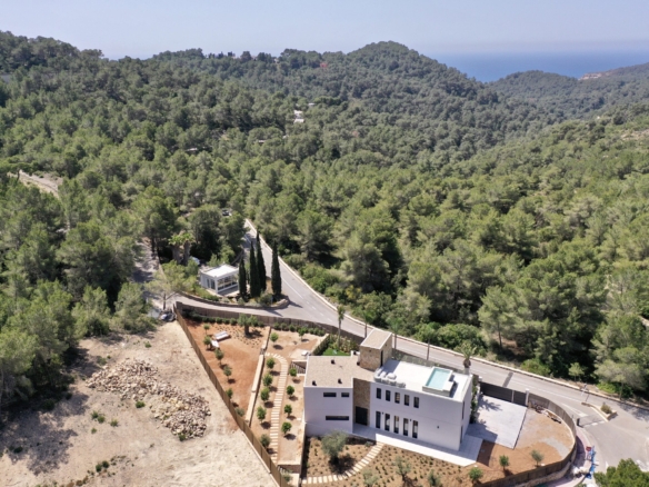 Villa Ibiza - investeren in vastgoed in ibiza. tomas fem casas - betrouwbare makelaar in spanje