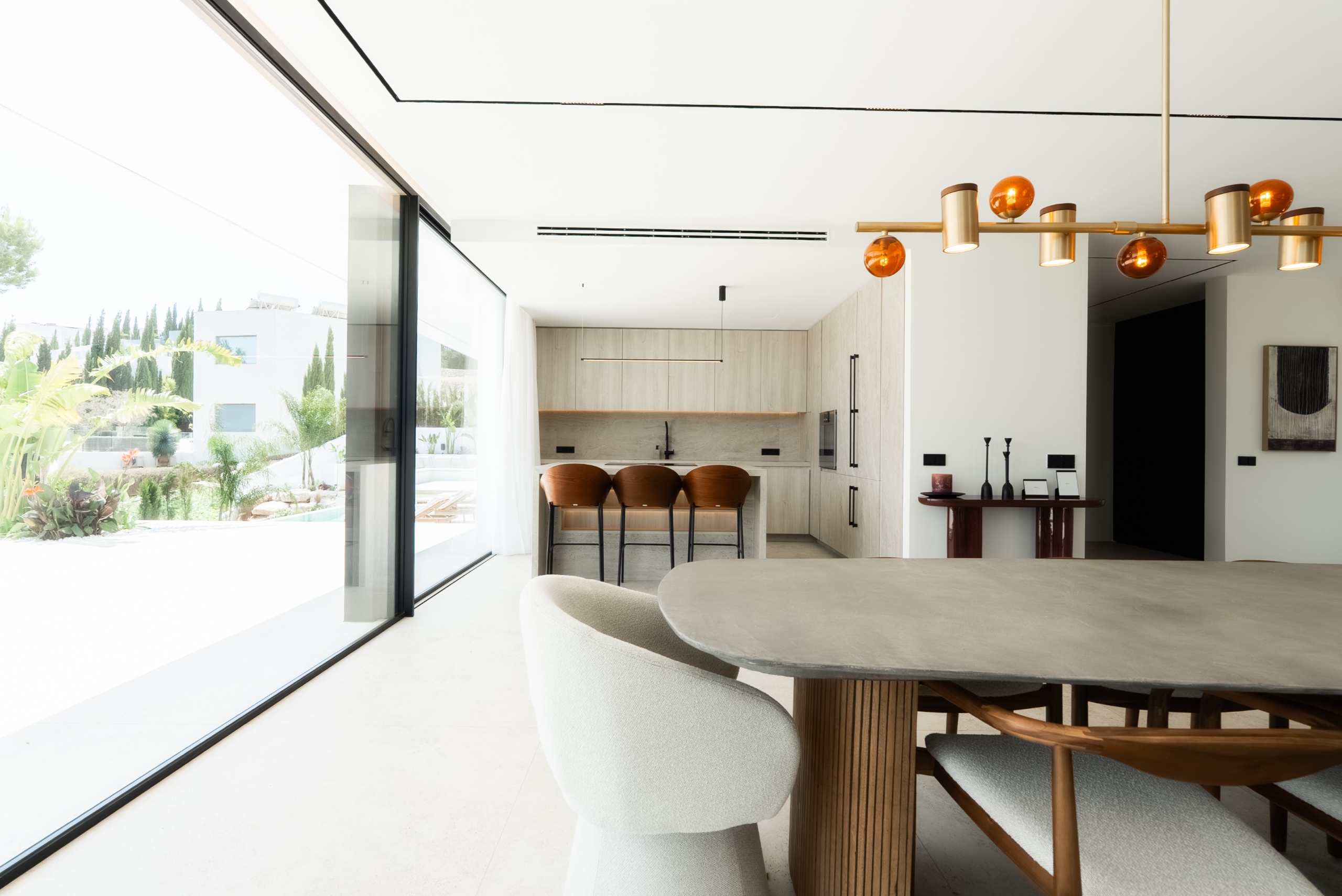 Open keuken Exclusieve villa in Ibiza, Tomas Fem Casas. Betrouwbare makelaar Spanje.