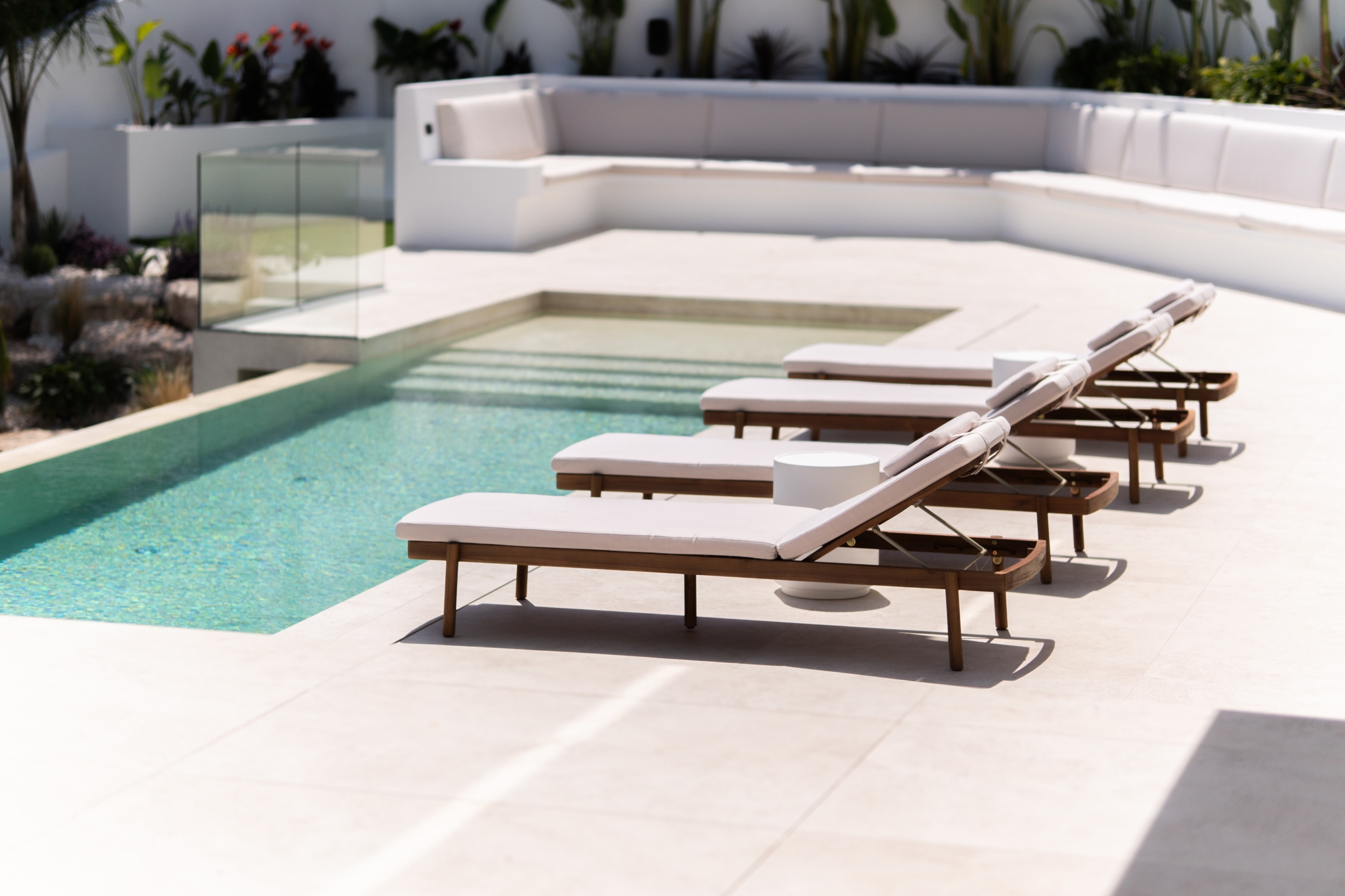 luxury infinity pool