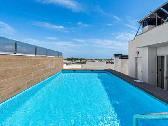 Gemeenschappelijk zwembad bij Aldea del Sol, Lo Pagán