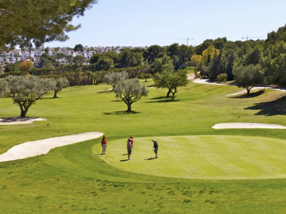 Groene fairways en golfresort nabij Torrevieja