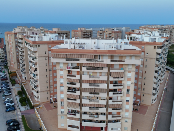 Vooraanzicht van het appartementen complex