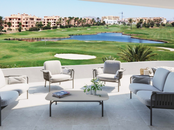 appartement aan golfbaan in Los Alcázares met uitzicht op groen