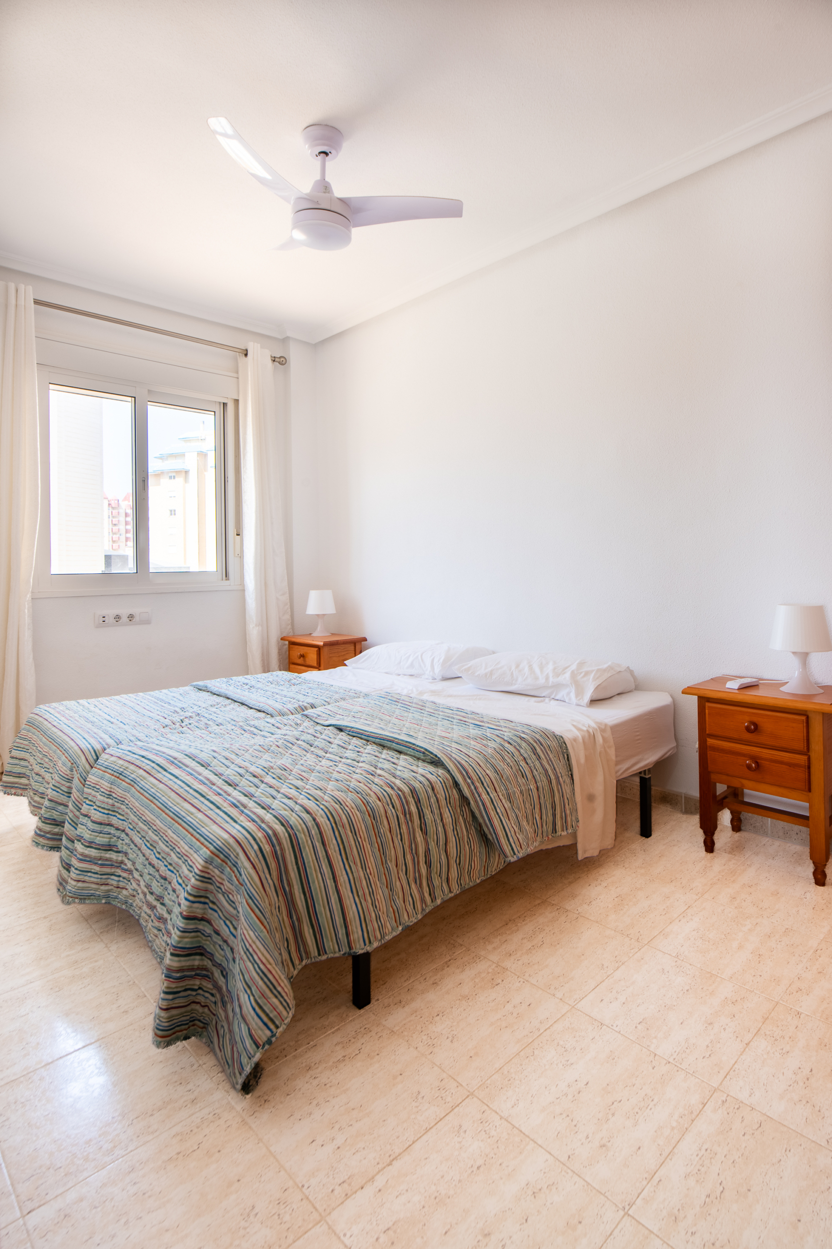 derde slaapkamer met twee persoonsbed