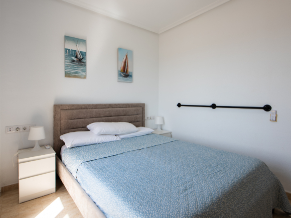 Hoofdslaapkamer van appartement in La Manga del Mar Menor