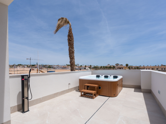 solarium van appartement in Los Alcázares met ruimte voor jacuzzi