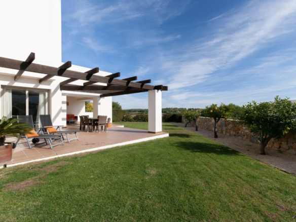 Luxe golfvilla Las Colinas met uitzicht op de fairway