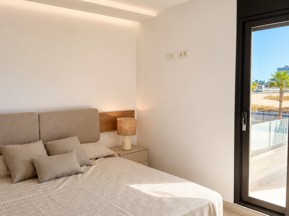 Villa met aanlegplaats in La Manga