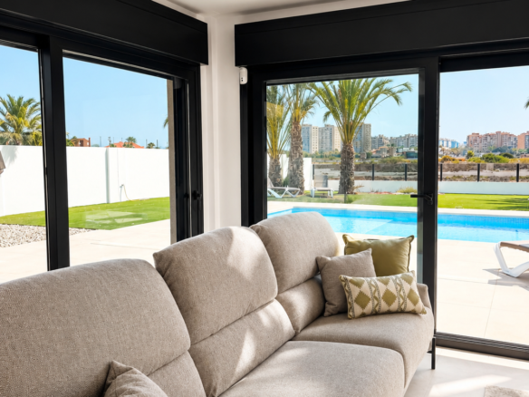 Villa met aanlegplaats in La Manga