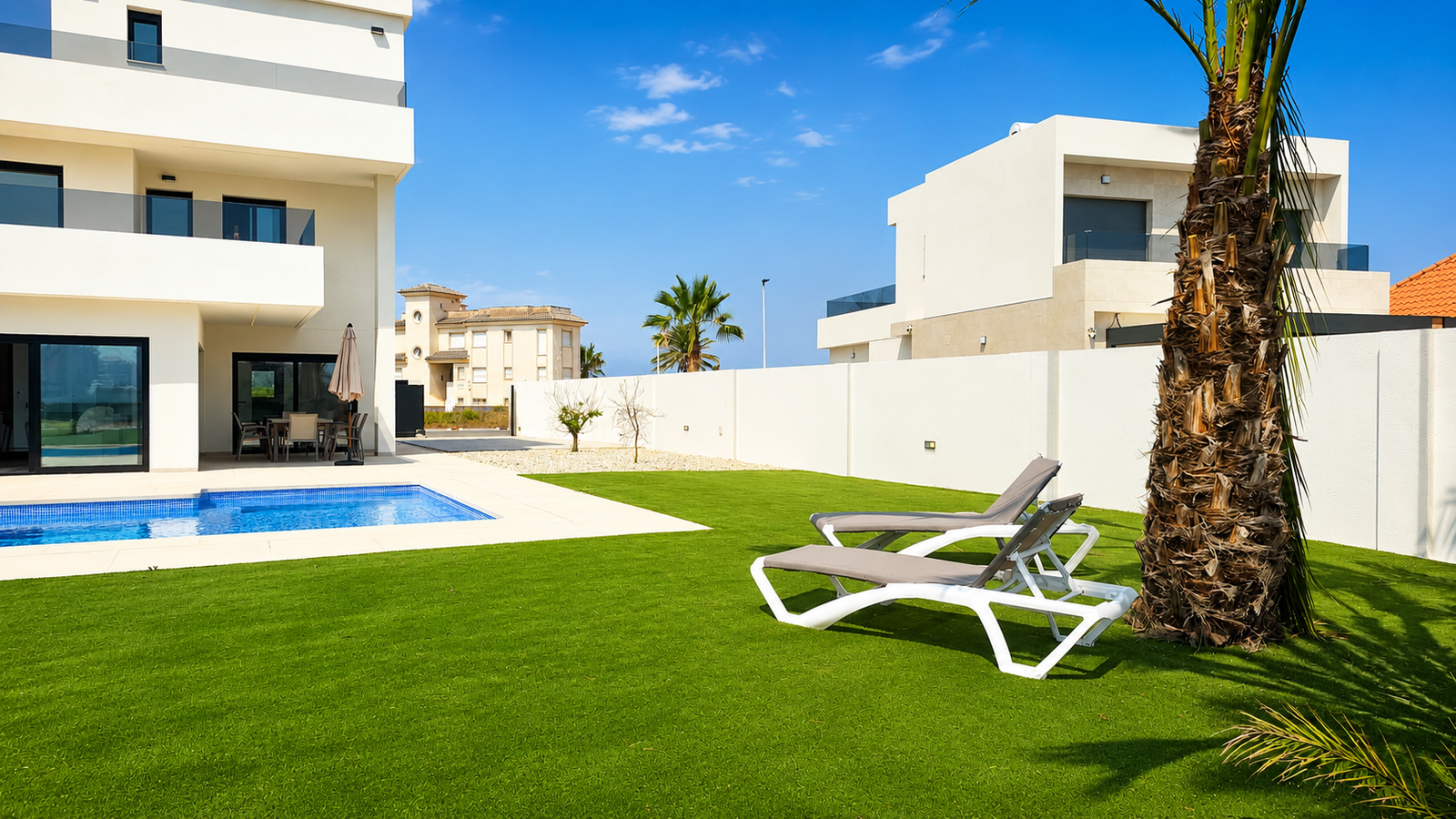 Villa met aanlegplaats in La Manga