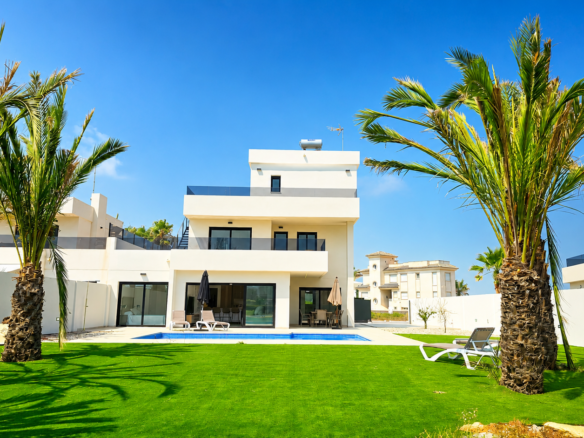 villa met aanlegplaats in La Manga