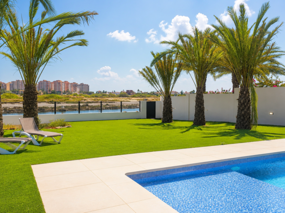 Villa met aanlegplaats in La Manga