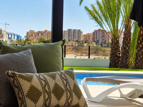 Villa met aanlegplaats in La Manga
