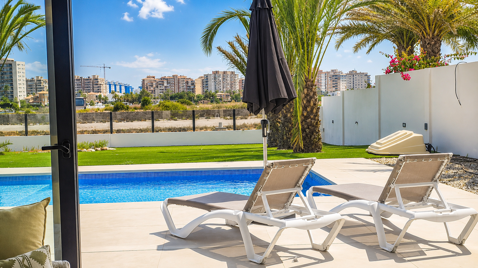 Villa met aanlegplaats in La Manga