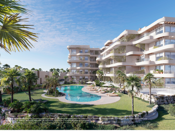 Impressie van appartementen op El Valle Golf Resort rond een gemeenschappelijk zwembad met palmbomen.