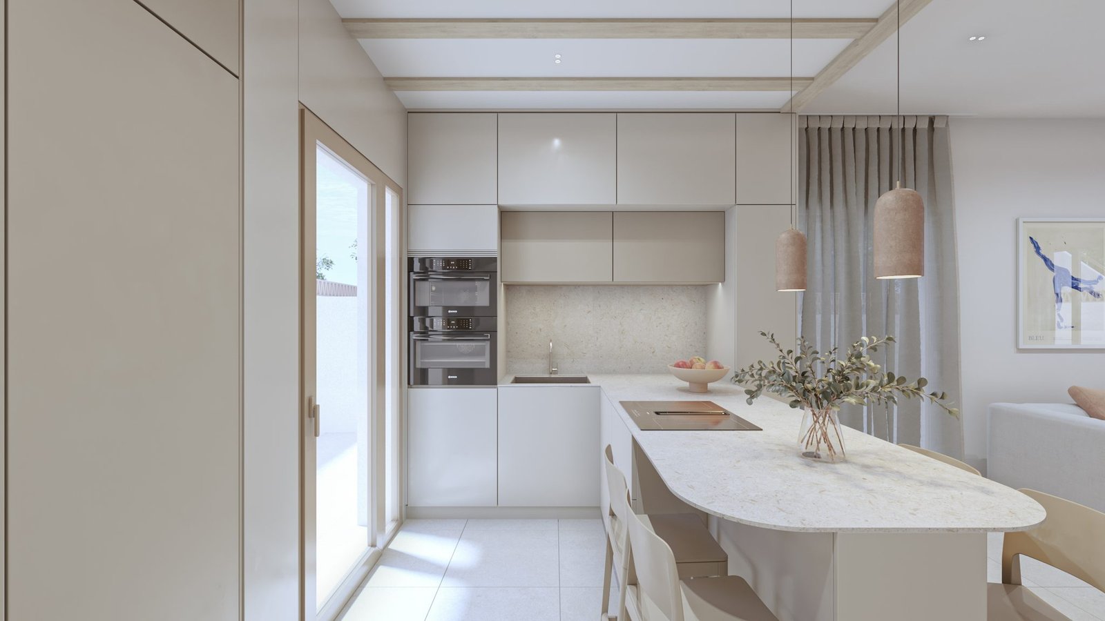 Moderne keuken met kookeiland, eettafel en glazen deur.